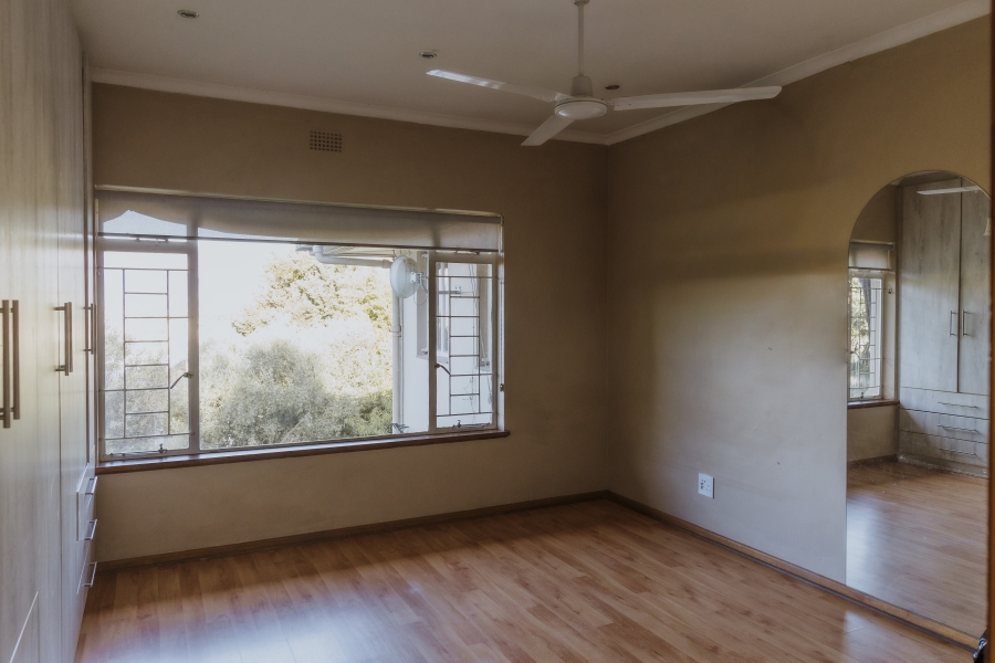 4 Bedroom Property for Sale in Buitenverwagting Western Cape